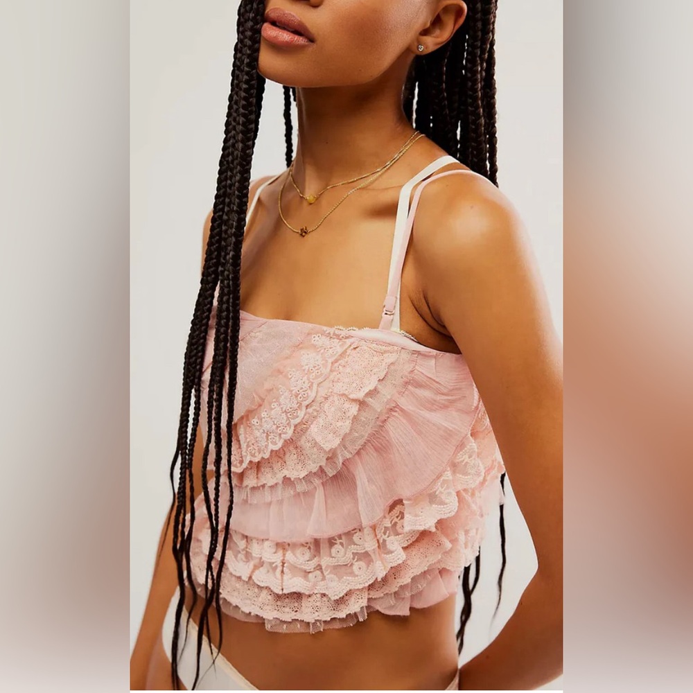 FREE PEOPLE INTIMATELY - EYES ON ME CAMI TOP
